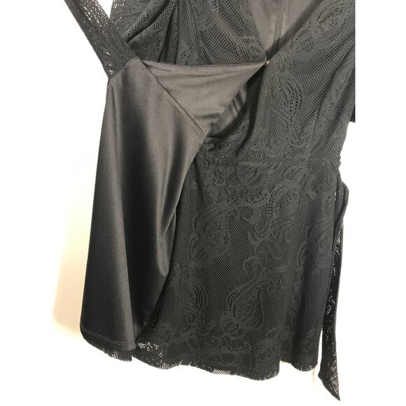 Lilly Pulitzer Jasleen Mini Black Wrap Lace Romper Dress Shorts Womens XS Resort - Picture 10 of 16